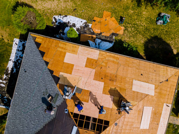 Best Commercial Roofing Services  in Jeffersonville, OH